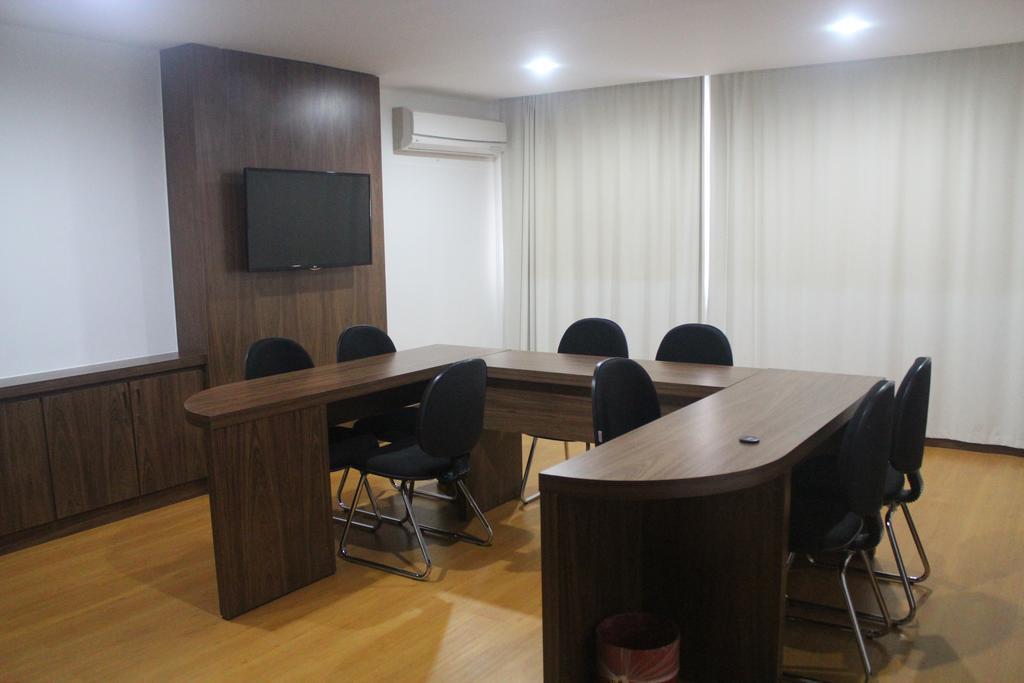 Pratti Hotel Linhares Esterno foto